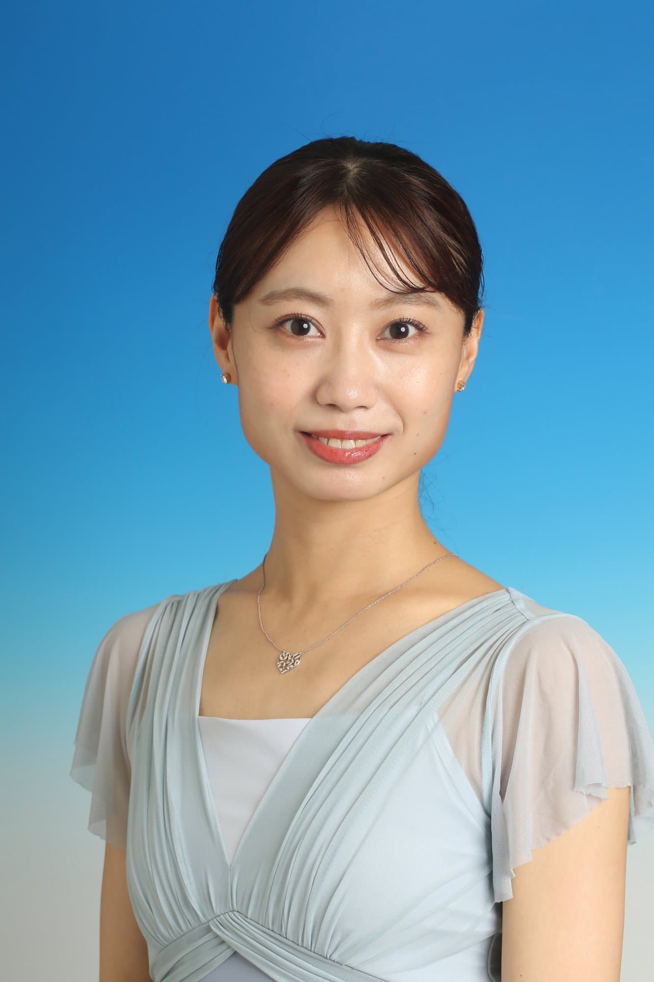 講師の矢代もも